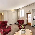 Ibis Grands Boulevards Opéra 9e