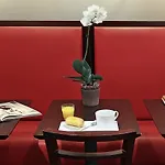 Ibis Grands Boulevards Opéra 9e 3* Parigi