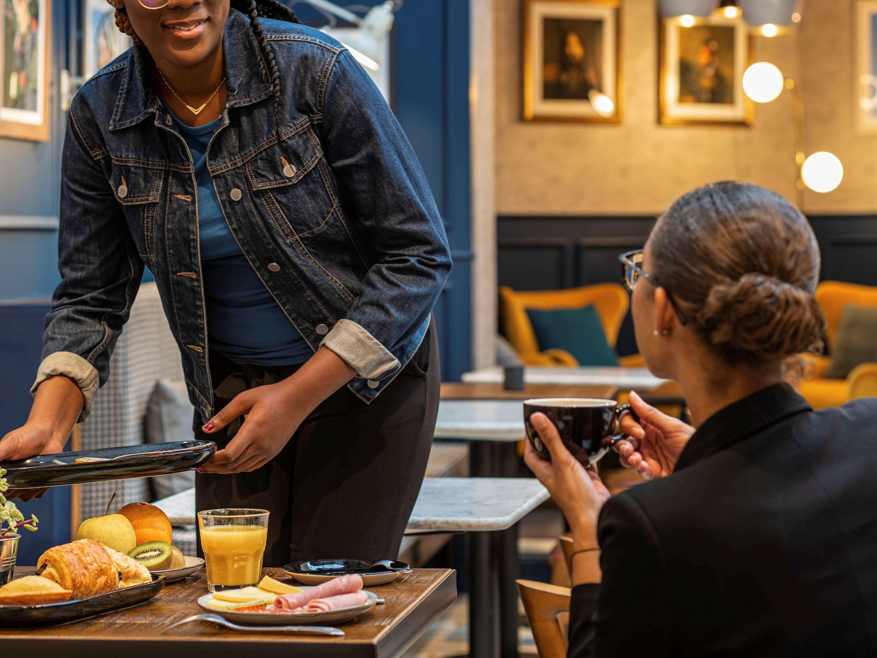 Ibis Grands Boulevards Opéra 9e Hotel Parigi