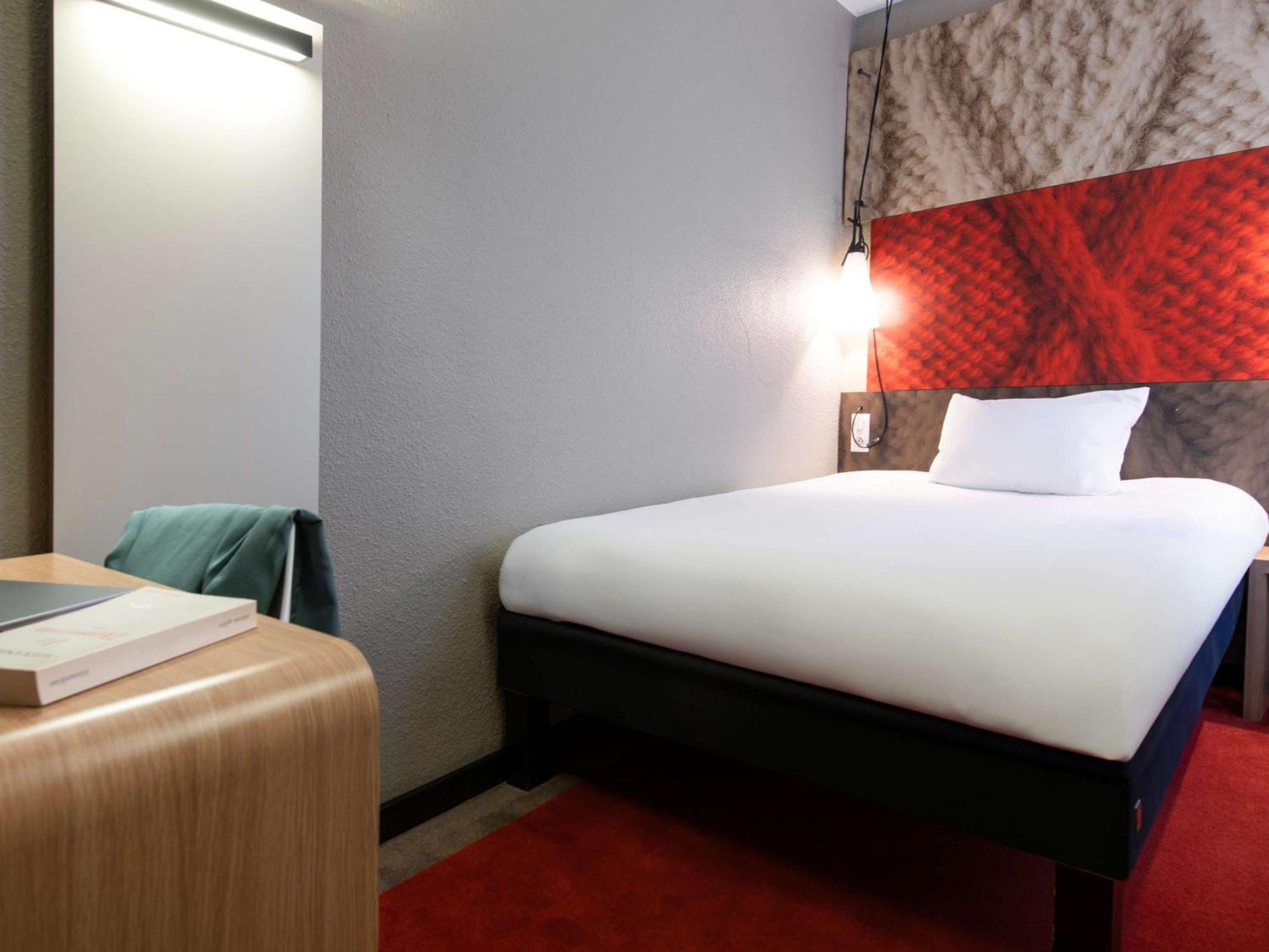 Ibis Grands Boulevards Opéra 9e Parigi