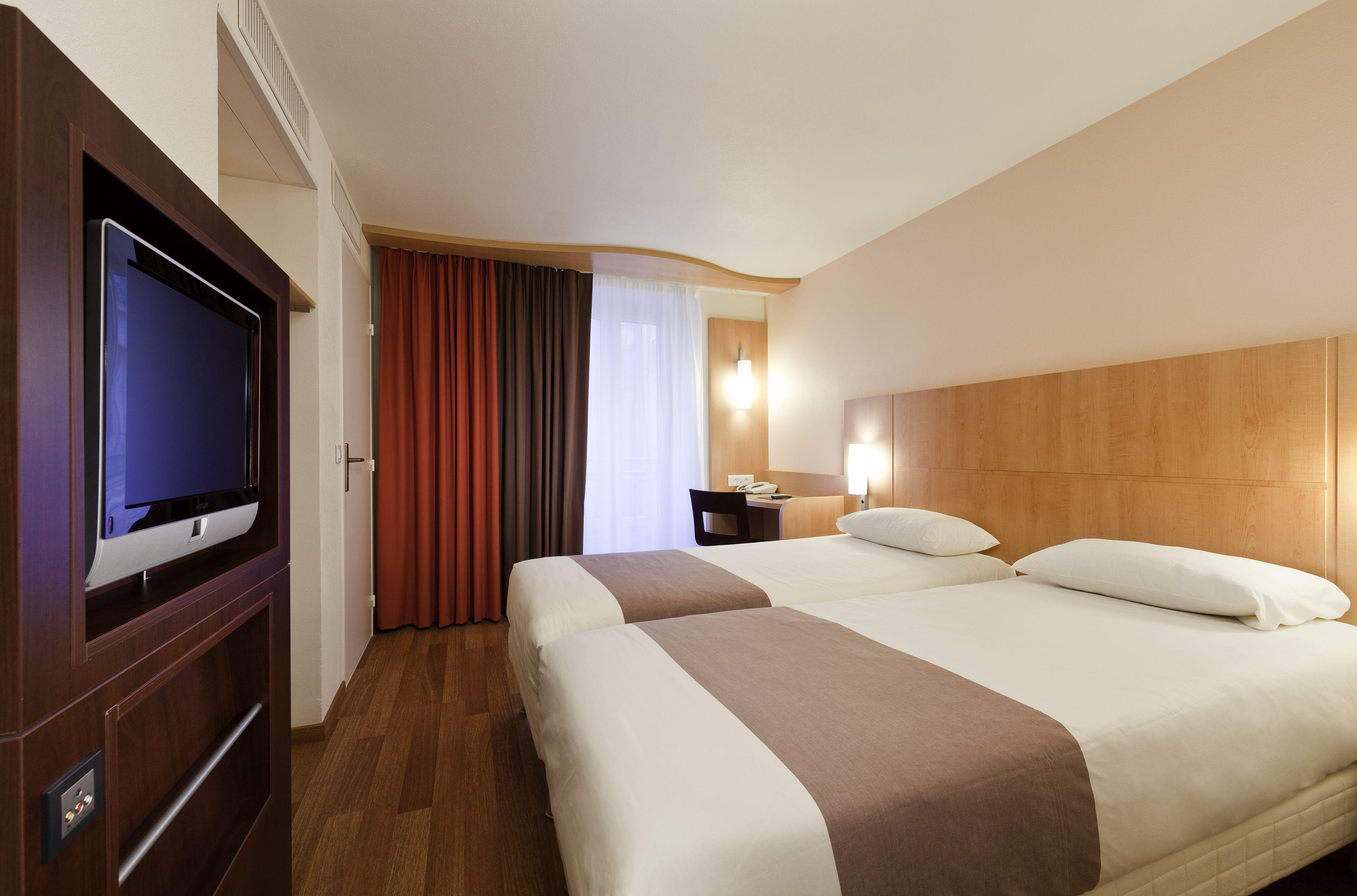 Ibis Grands Boulevards Opéra 9e Hotel 3*